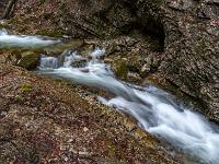 12 Berg Wasserfall - Priental